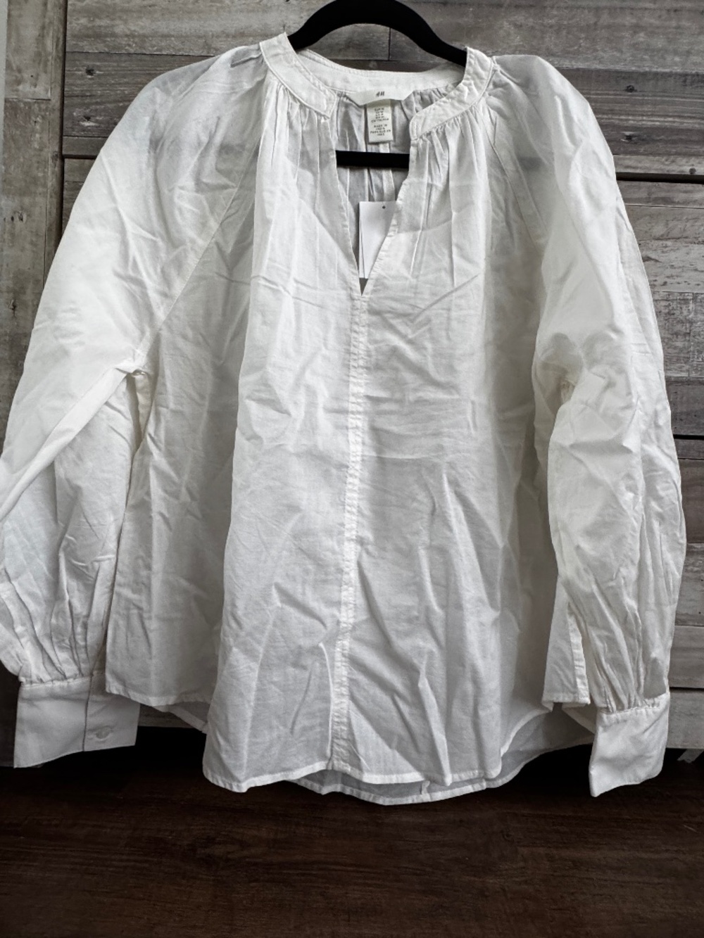 H&M White Cotton Long Sleeve Blouse – Size M (NWT)